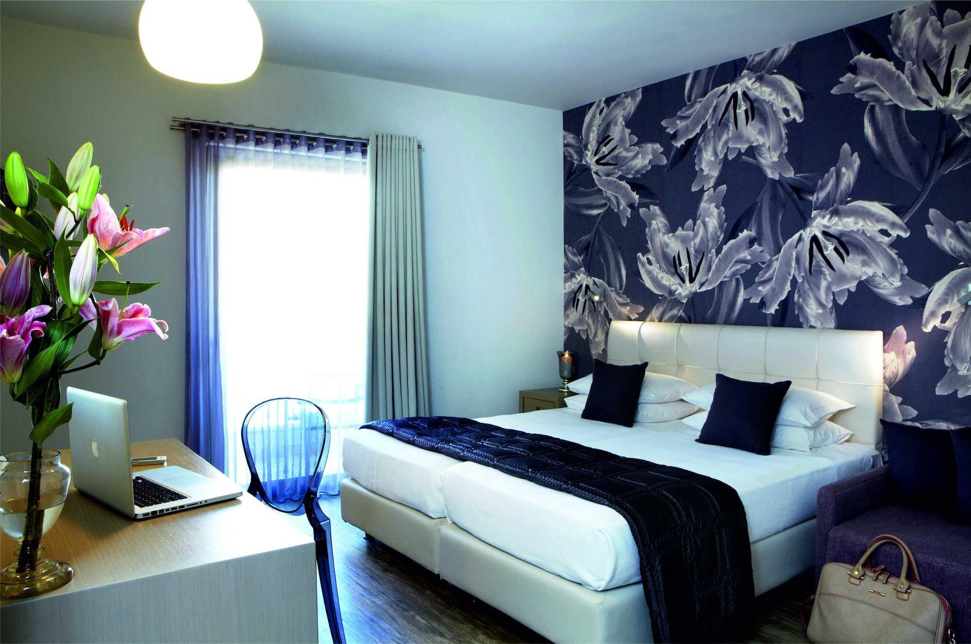 Mouikis Hotel Kefalonia อาร์กอสโตลี ภายนอก รูปภาพ
