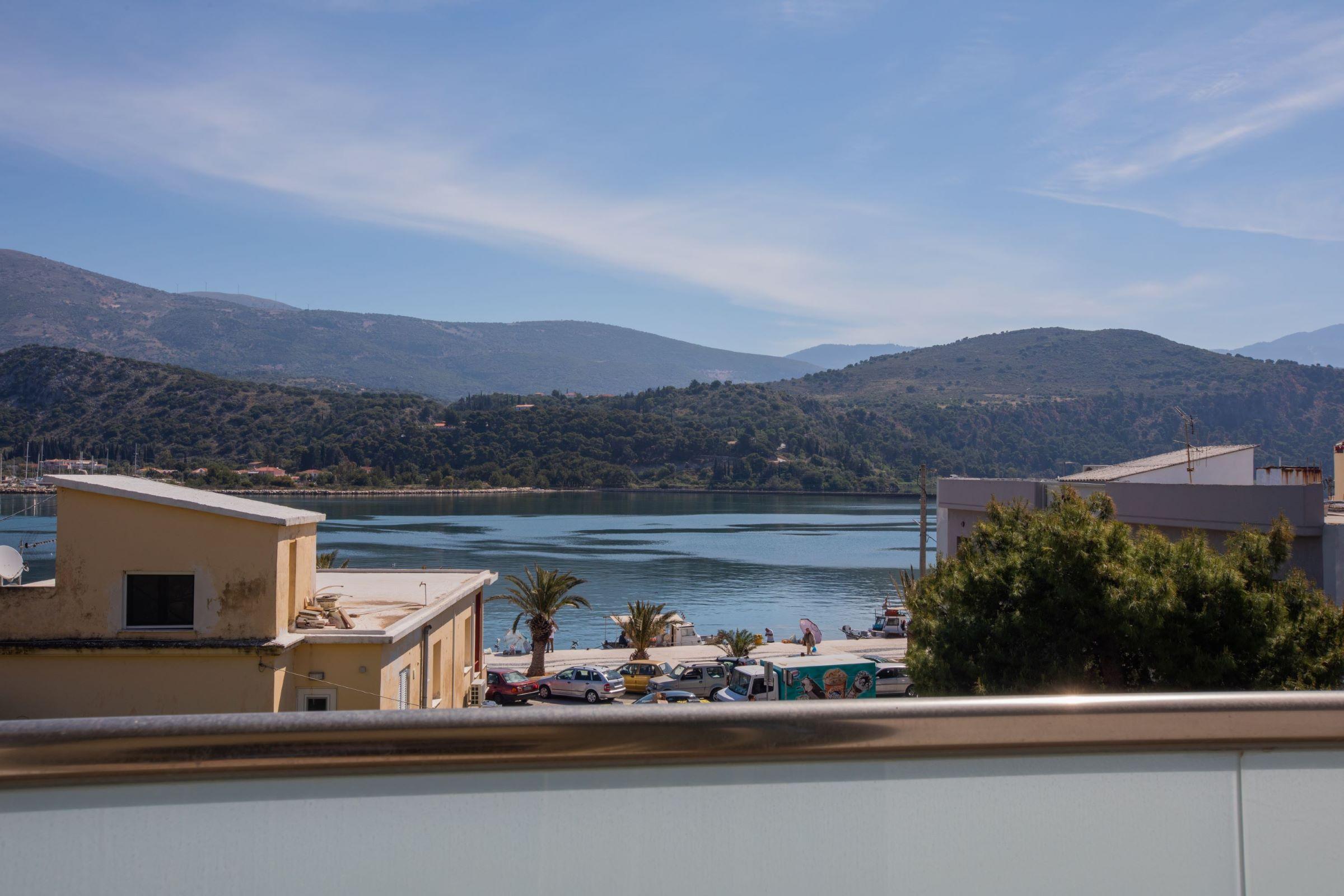 Mouikis Hotel Kefalonia อาร์กอสโตลี ภายนอก รูปภาพ