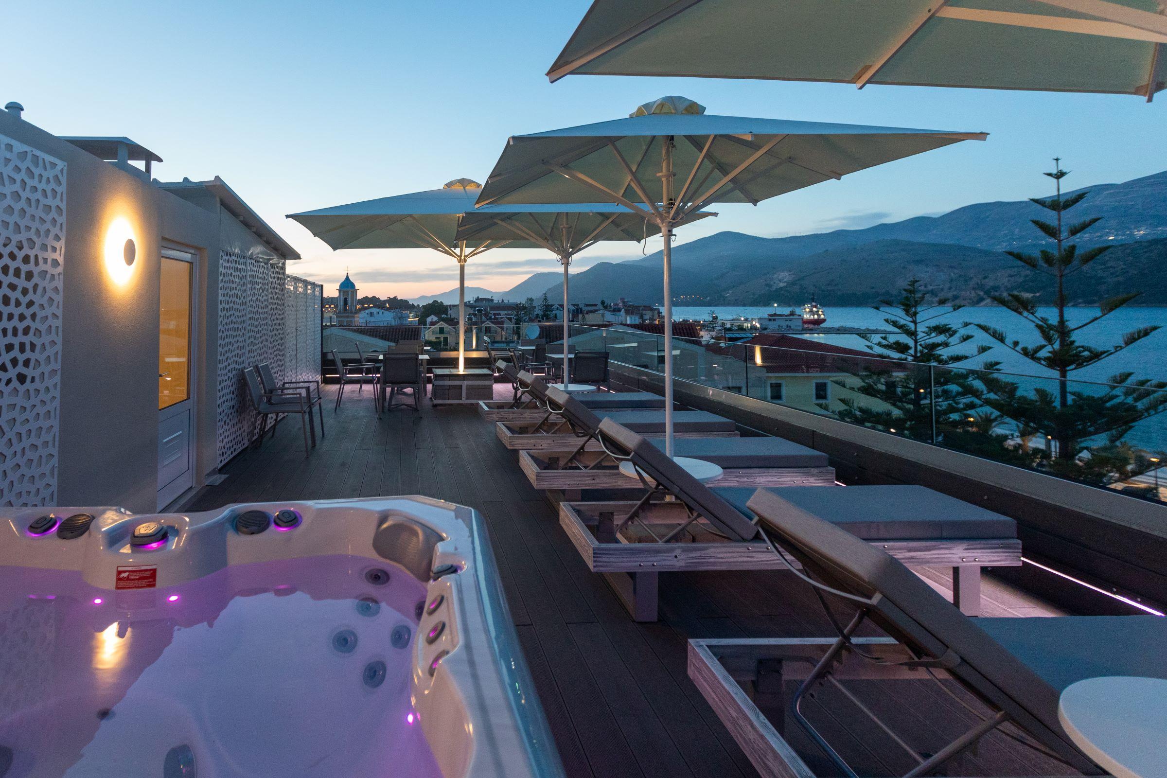 Mouikis Hotel Kefalonia อาร์กอสโตลี ภายนอก รูปภาพ